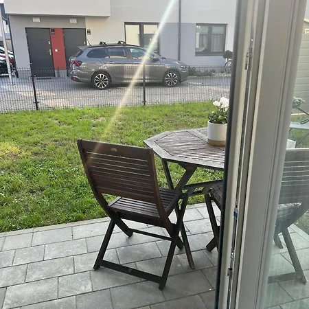 Uroczy Z Ogrodem